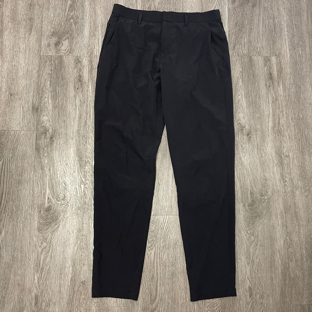 Fabletics Pants Men's 32x33 Black The Only Golf Performance Tech Stretch